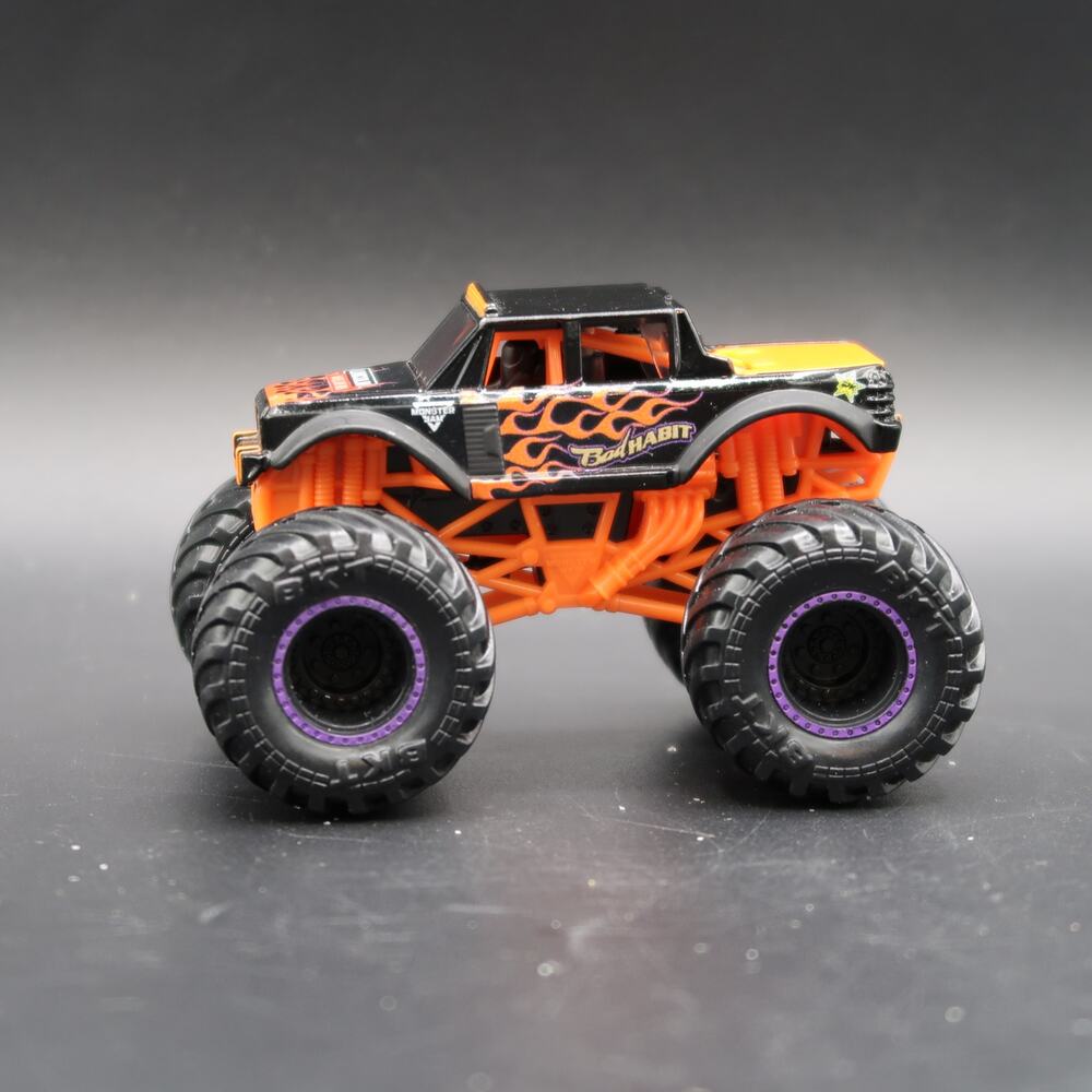 Hot Wheels Monster Jam Bad Habit Diecast Car Toy Vehicle 1:64 Scale Loose